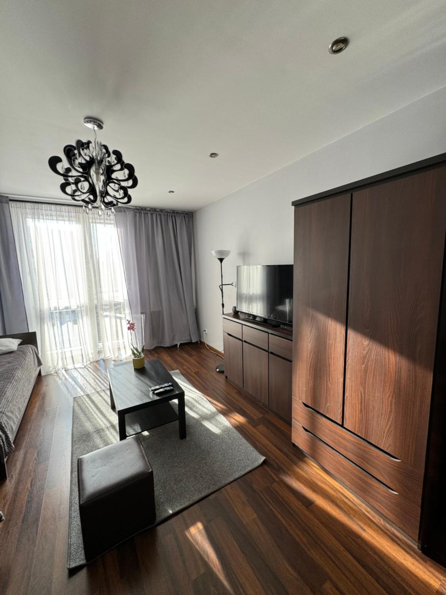 Apartament Sandra เคียลเซ ภายนอก รูปภาพ